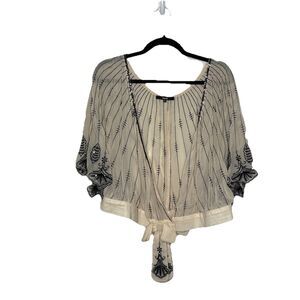 BKE Buckle Black Cream Sequin Sheer Deep V Blouse Top Size Medium Womens
